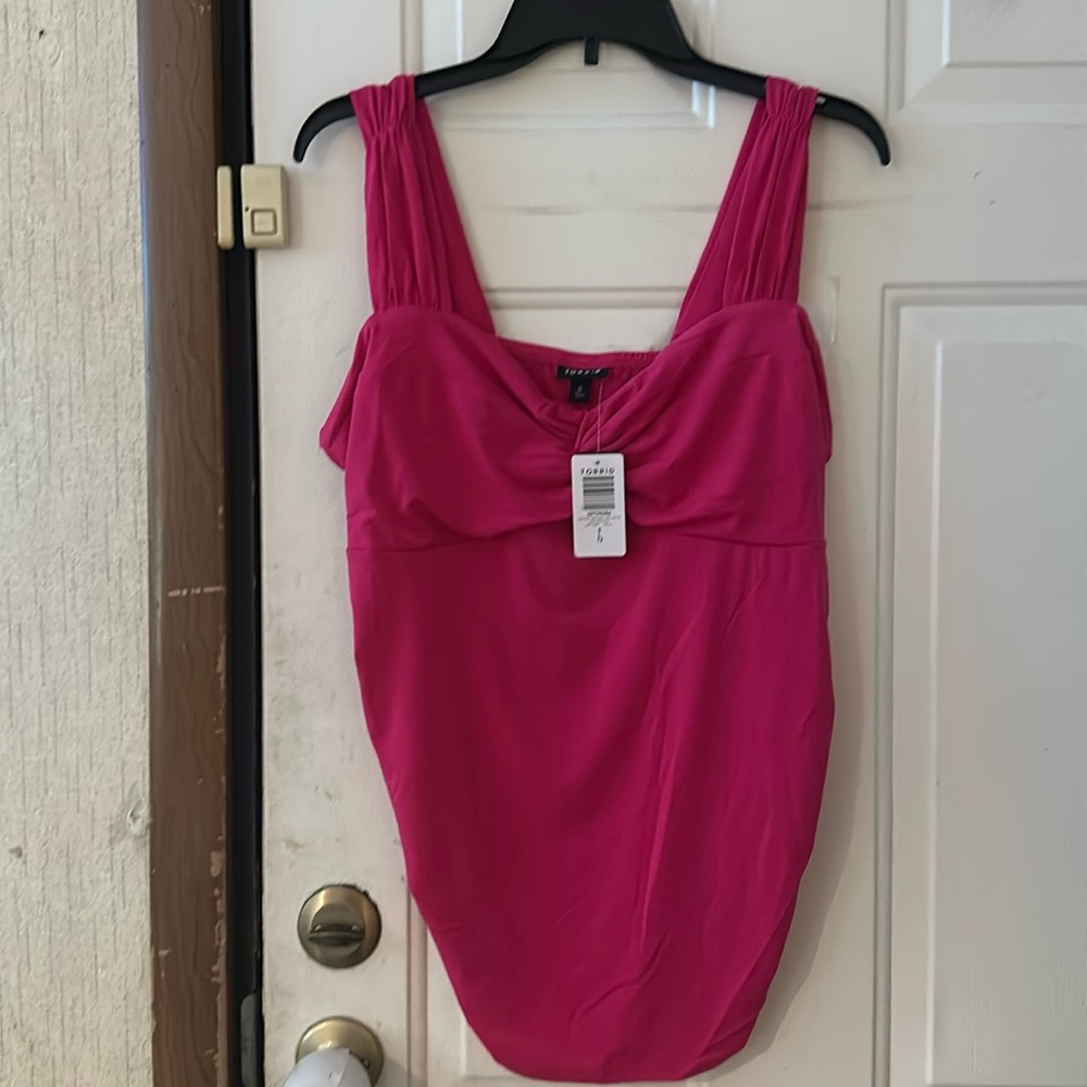 TORRID STUDIO KNIT SWEETHEART TWIST CROP TOP: PINK: NEW WITH TAGS: SIZE 0 (L)